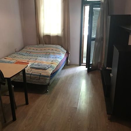 Studio Red Square Apartment Varna Ngoại thất bức ảnh